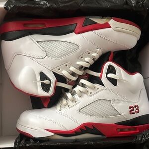 Jordan 5 Fire red